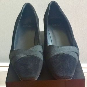 Stuart Weitzman Black Kitten Heel Pumps size 11